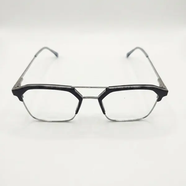 Quantum - affordable eyewear at Oll Glasses